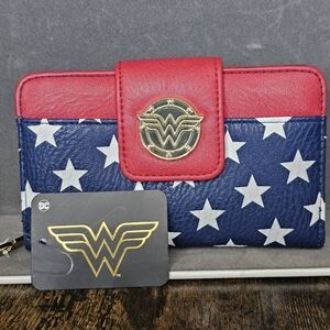 DC Comics Red and Blue Wonder Woman Wallet